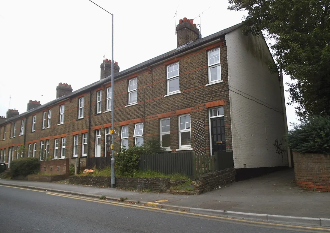 Terraced houses on Western Road, Brentwood